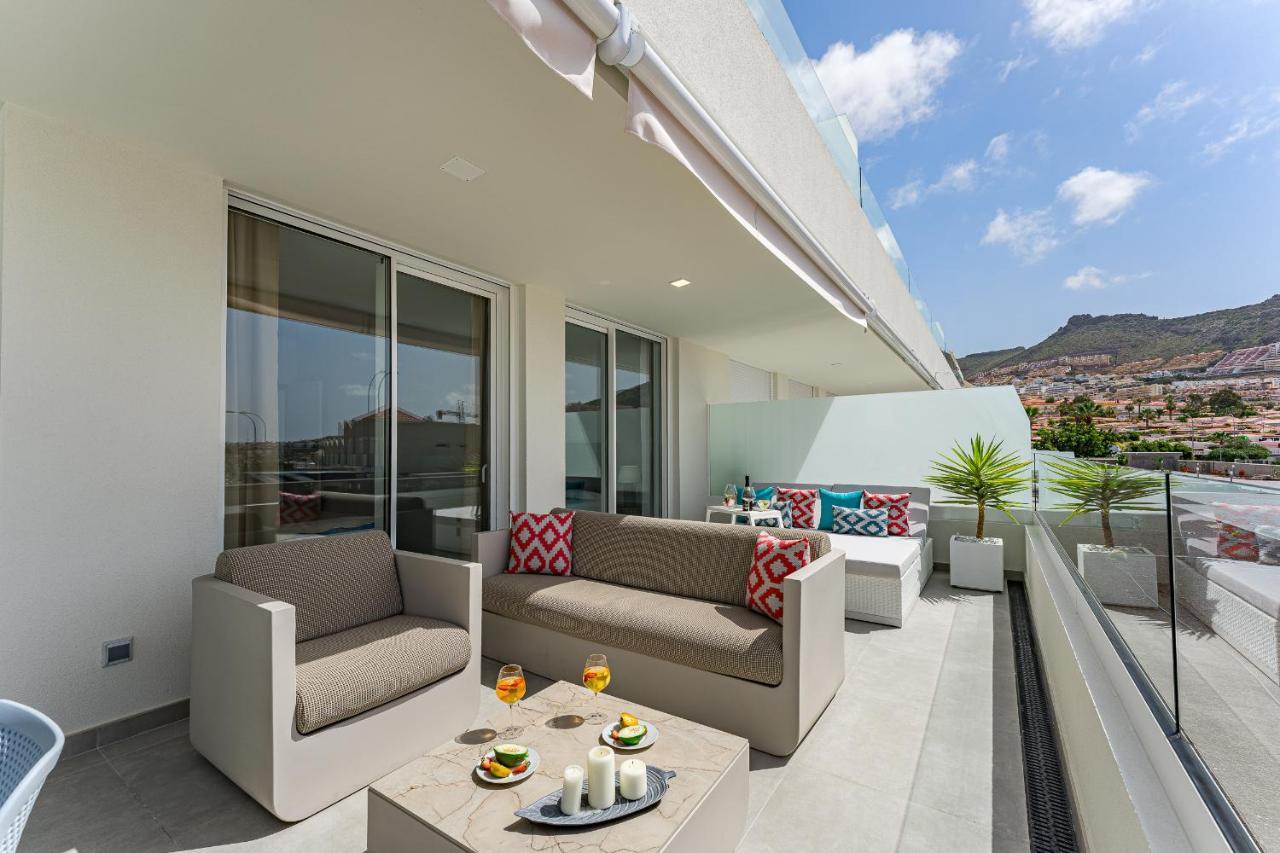 Modern New Apartment Las Terrazas De Costa Adeje. Heated Pool, Big Terrace And Private Parking Exterior foto