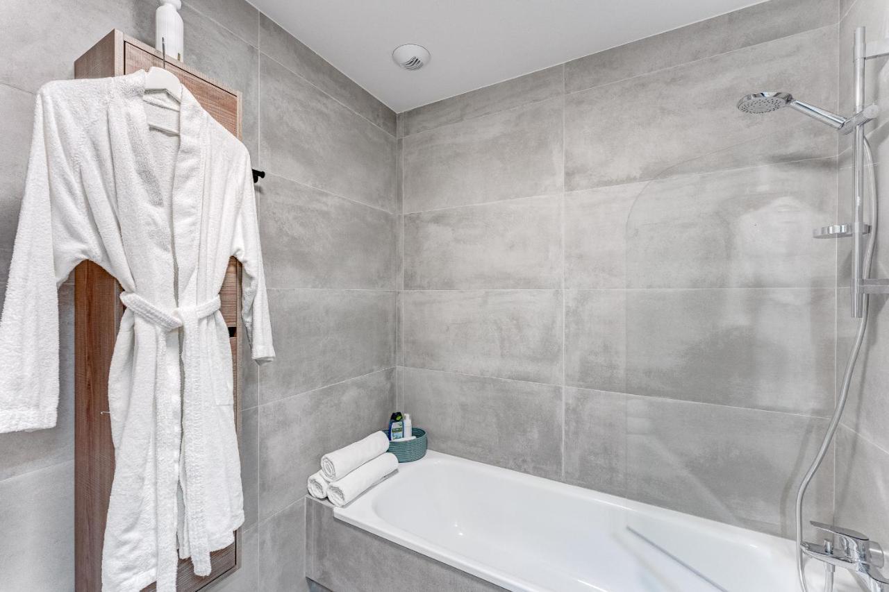 Modern New Apartment Las Terrazas De Costa Adeje. Heated Pool, Big Terrace And Private Parking Exterior foto