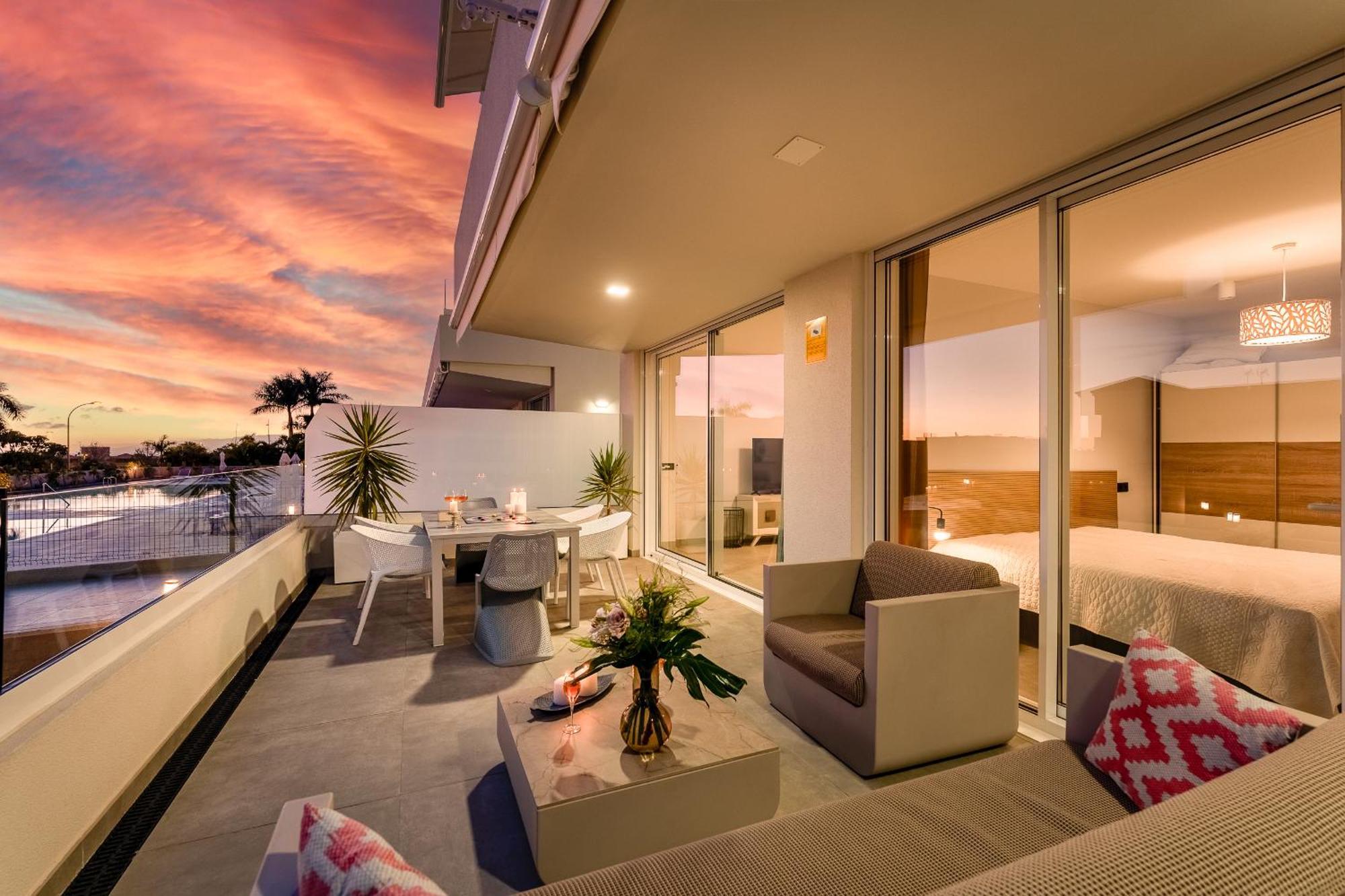 Modern New Apartment Las Terrazas De Costa Adeje. Heated Pool, Big Terrace And Private Parking Exterior foto